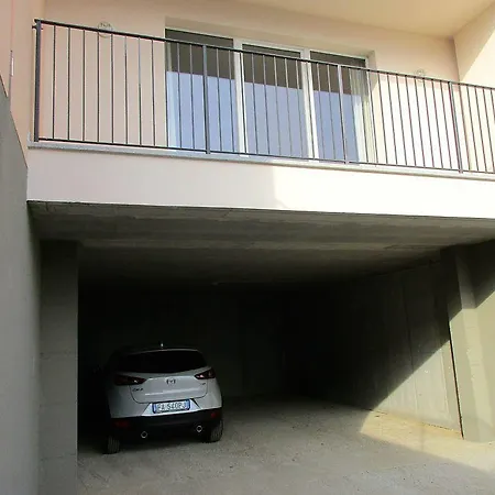 公寓 Regina Grande Terrace 莱诺