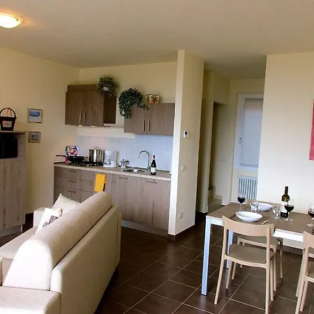 公寓 Regina Grande Terrace 莱诺