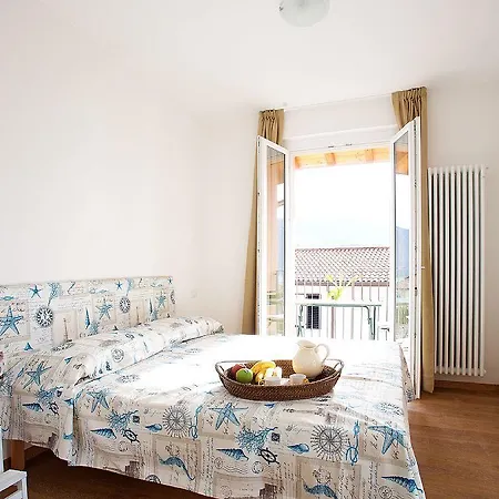 Regina Grande Terrace 公寓 莱诺